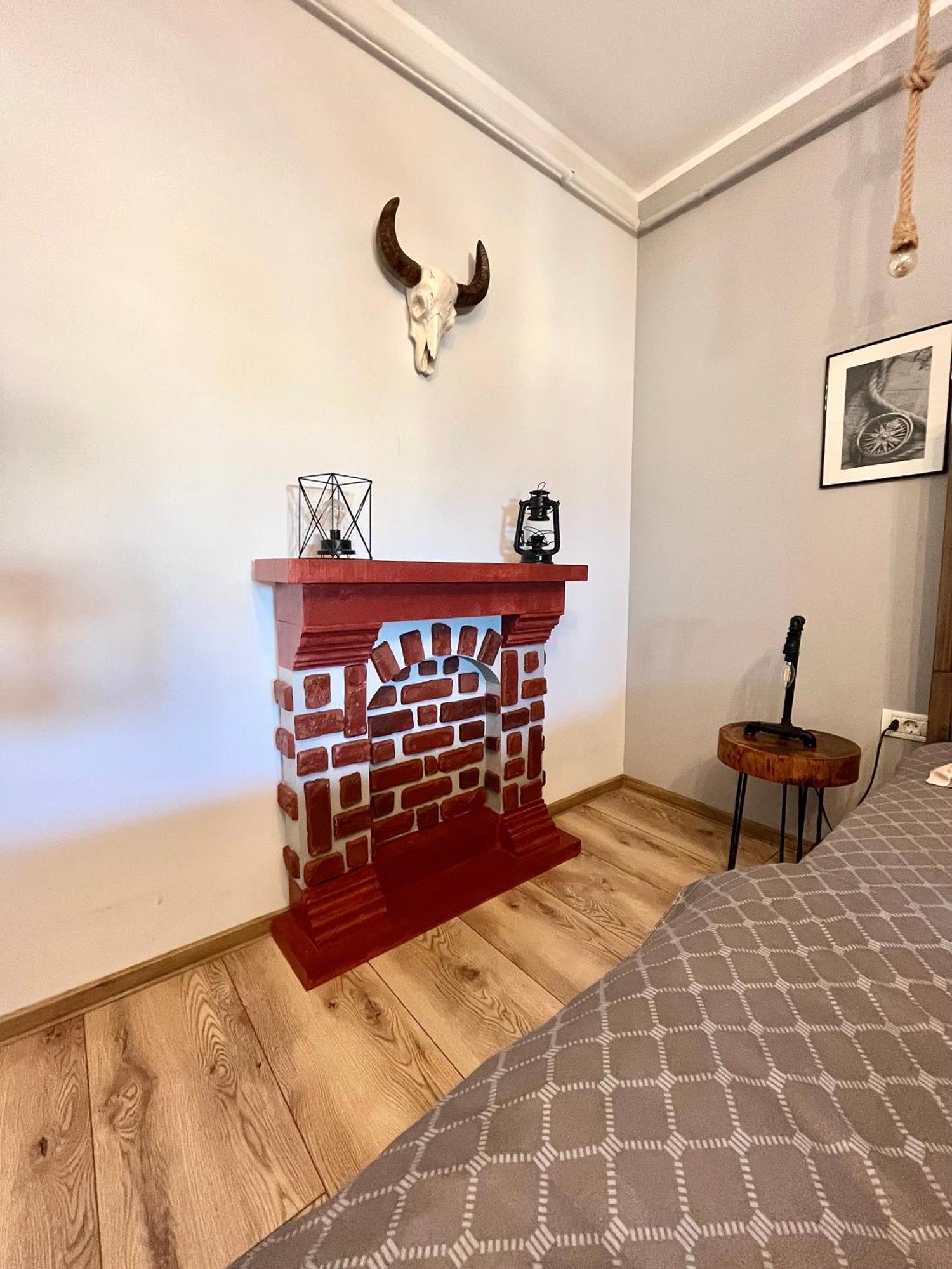 Wood&Steel Apartment 加拉茨 外观 照片